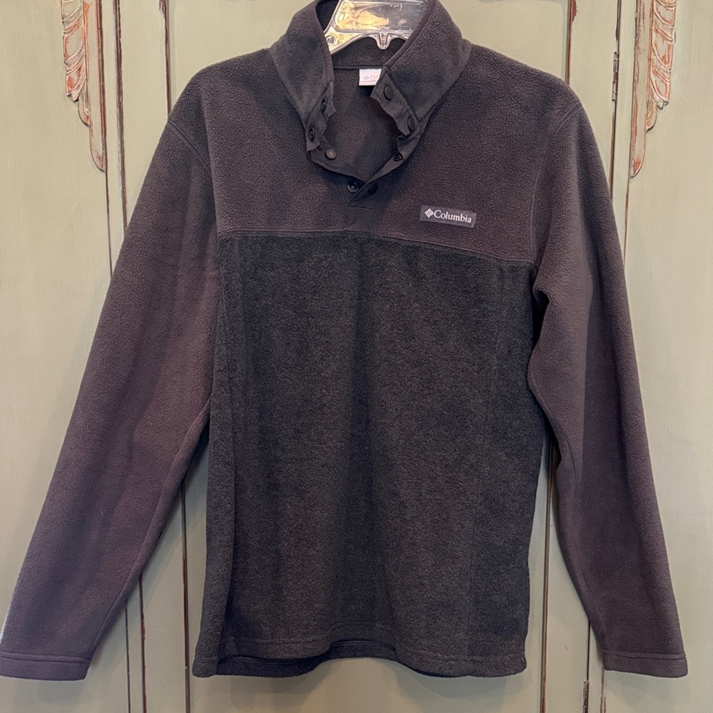 Columbia Dark Gray Fleece Jacket